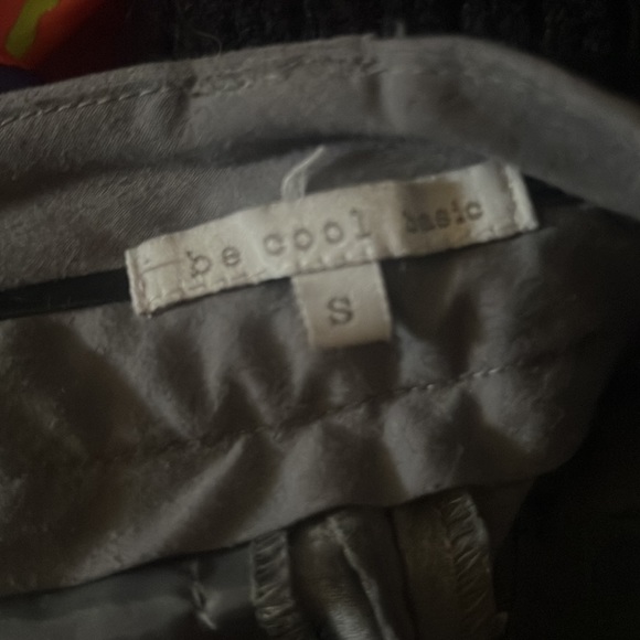 Shorts - Picture 3 of 3